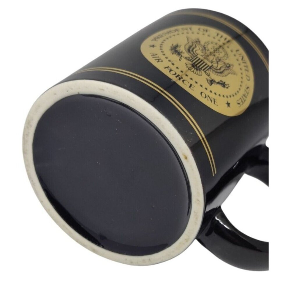 Official “President Of The United States Air Force One” Black Coffee Mug 12oz - Picture 8 of 8